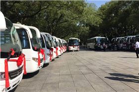 爵士龍流動圖書車