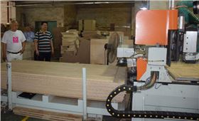 廠家講述制作KTV音響設(shè)備箱體的常用材料【爵士龍音響】