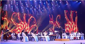 專業舞臺音響設備應用于學校聯歡晚會
