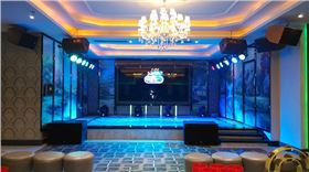 如何搭配質量上乘的KTV音響設備【爵士龍】