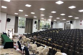專業音響設備落戶昆明市宜良縣第三中學多功能廳