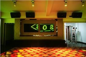 ACAIF專(zhuān)業(yè)音響系統(tǒng)為緬甸-佤邦SOS酒吧開(kāi)啟嶄新娛樂(lè)體驗(yàn)