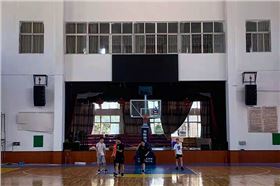 湖南婁底二中多功能體育館成功選用爵士龍JSL線陣音響系統(tǒng)