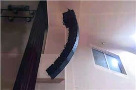 天津某校多功能廳選用爵士龍JSL數(shù)字有源線陣音響系統(tǒng)