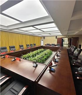 廣東某政府單位會議室使用爵士龍手拉手會議系統