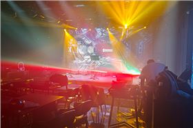 爵士龍音響-九潮音樂餐吧音響系統(tǒng),享受美食與音樂的雙重盛宴