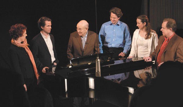 十三年音響燈光行業(yè)領(lǐng)導(dǎo)品牌--爵士龍專業(yè)音響