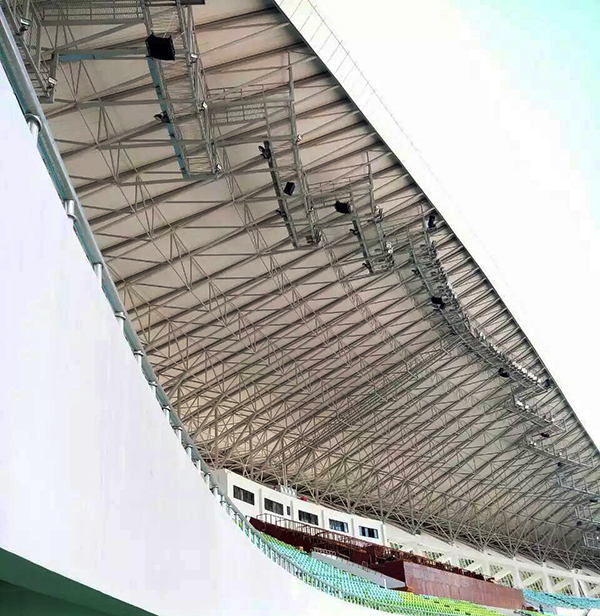 專業(yè)線陣音響系統(tǒng)入駐黔南州體育館 助力60周年州慶【爵士龍】