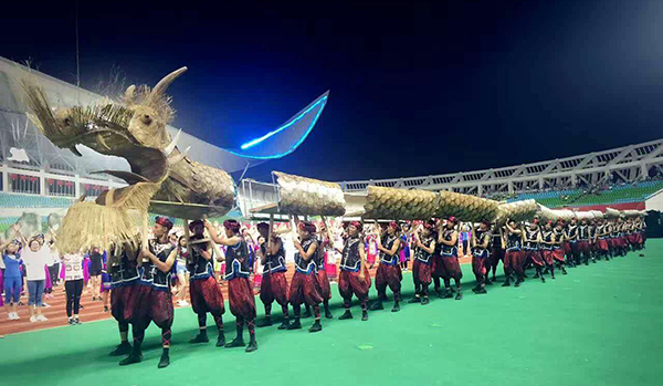 大型線陣音響設備助陣黔南州60周年文藝演出