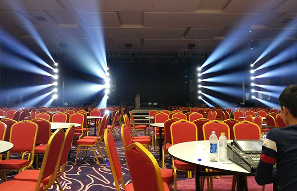 【四川成都】大型多功能廳燈光線陣音響系統