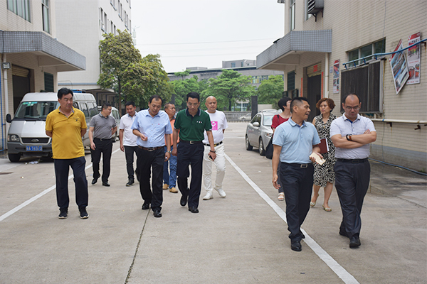 熱烈歡迎工商聯領導蒞臨萬昌音響公司指導工作