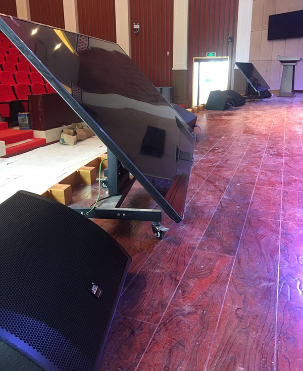 線陣音箱系統入駐西藏左貢體育館多功能廳