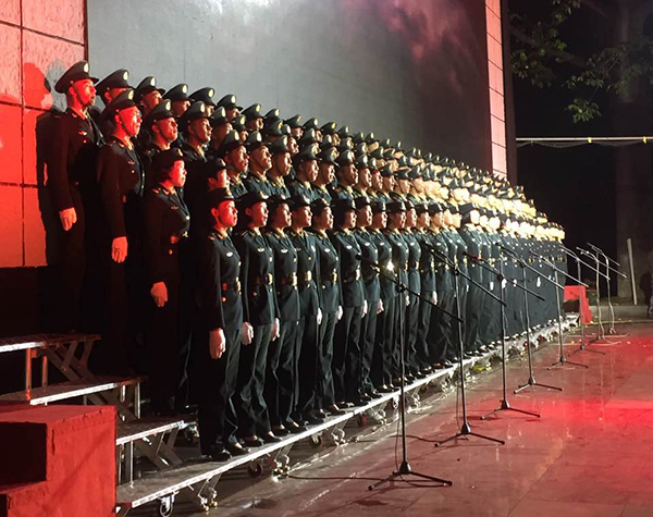 韶關(guān)八一軍民聯(lián)歡晚會采用線陣音響系統(tǒng)