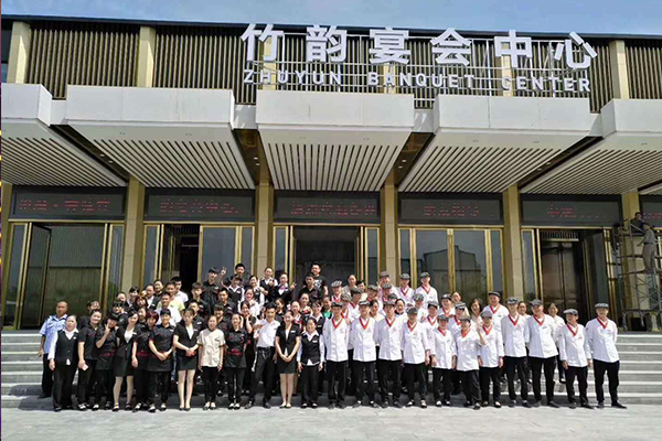 線陣音箱系統(tǒng)入駐淦香城竹韻宴會(huì)中心【工程案例】