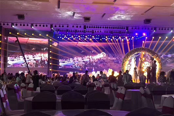 線陣音箱系統(tǒng)入駐淦香城竹韻宴會(huì)中心【工程案例】