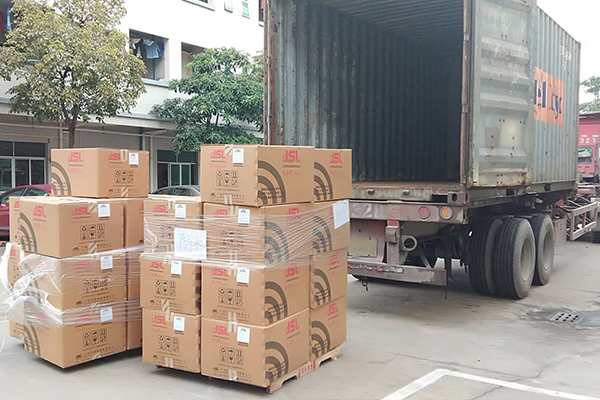 非洲客戶定制爵士龍線陣列音響系統