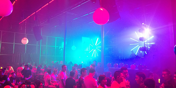 臨滄金夜酒吧采用專業音響系統【廣州萬昌企業】