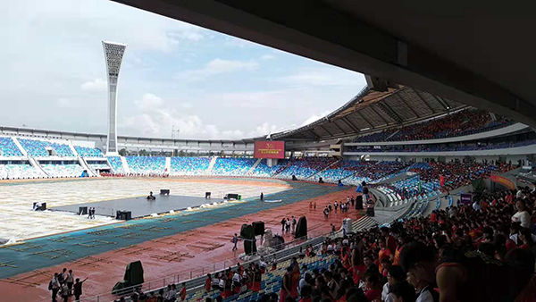 “與時俱進,不忘匠心”爵士龍十七年打造民族音響品牌 “與時俱進,不忘匠心”爵士龍十七年打造民族音響品牌