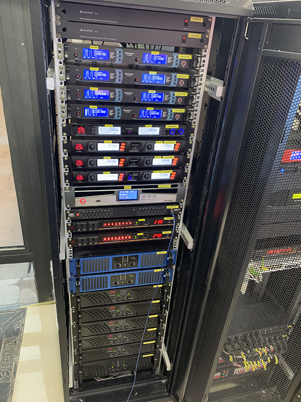 四川重慶朝陽中學劇場音響工程案例【爵士龍】