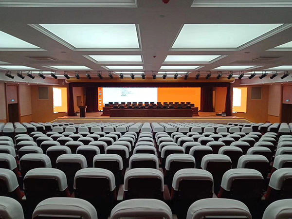 【四川重慶】朝陽中學(xué)多功能廳工程案例