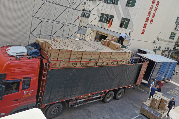 JSL音響攜手隆回縣特困區共建精神家園