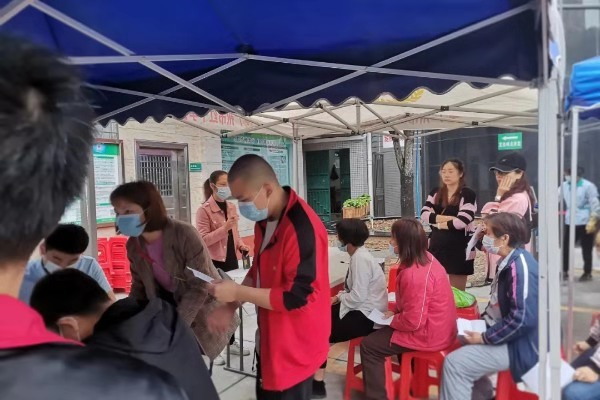 響應國家號召,萬昌組織員工進行新冠疫苗接種工作