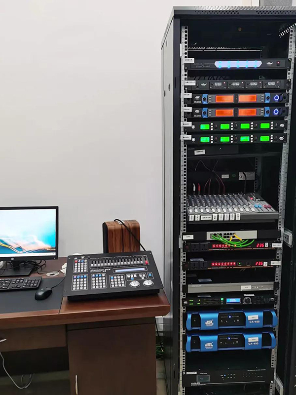 爵士龍K系列音箱應用于湖北漢江師范學院多功能報告廳