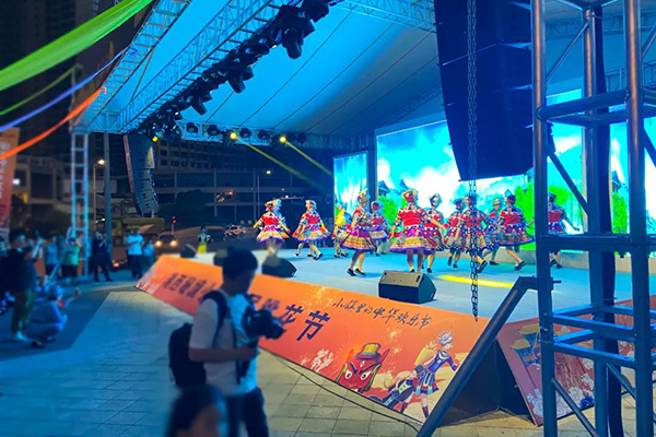 【爵士龍音響】JSL為湘西秘境小鎮首屆跳花節提供舞臺演出設備