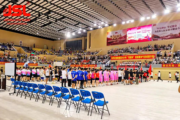 舞臺(tái)音響設(shè)備和體育場(chǎng)擴(kuò)聲系統(tǒng)的結(jié)合