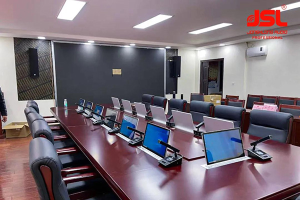 爵士龍手拉手會議音響系統成功應用于西藏山南市措美縣