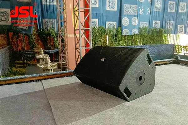 專業音響中監聽音箱的選擇