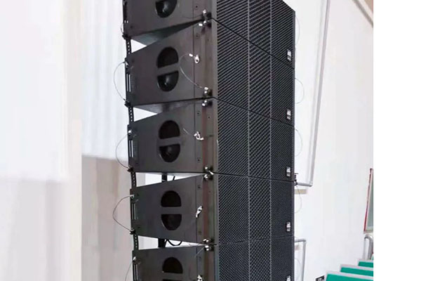 甘肅萬勝礦業有限公司應用爵士龍雙8線陣音箱系統