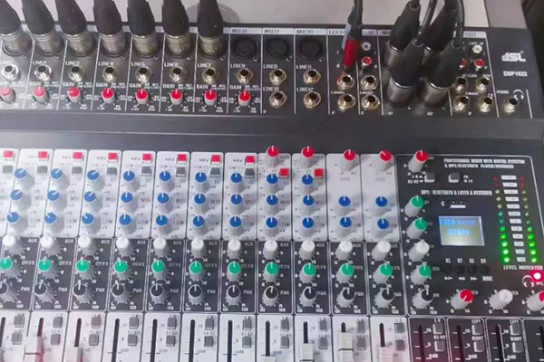 河南省民政綜合服務中心,爵士龍LA線陣音箱系統成功應用其多功能廳