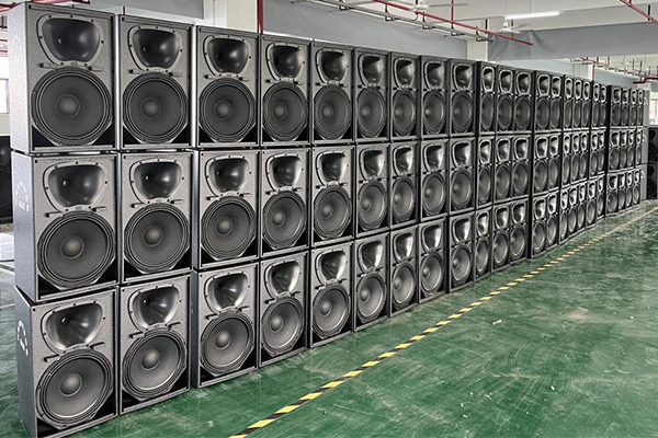 200臺(tái)專業(yè)音響發(fā)往林口縣文化旅游廣電局