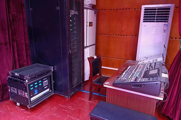 湖南懷化多個(gè)報(bào)告廳 多功能廳選用爵士龍線陣音箱系統(tǒng)