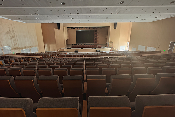 克州阿圖什市新城高級中學報告廳選用爵士龍專業音響