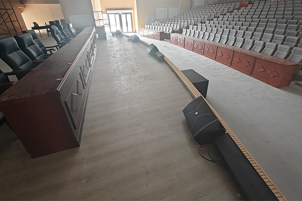 克州阿圖什市新城高級中學報告廳選用爵士龍專業音響