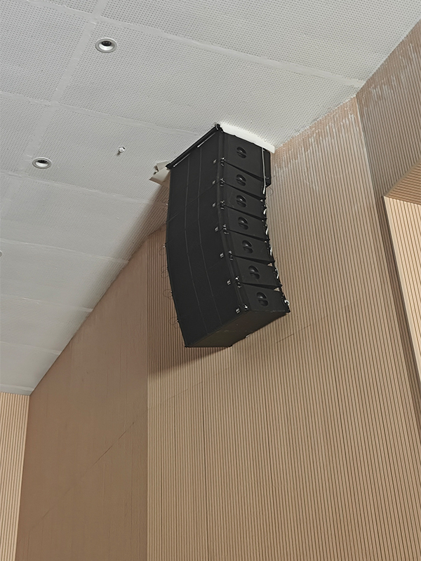 克州阿圖什市新城高級中學報告廳選用爵士龍專業音響