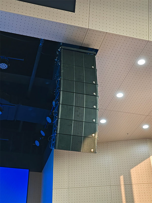 爵士龍音響助陣某高校教師活動中心