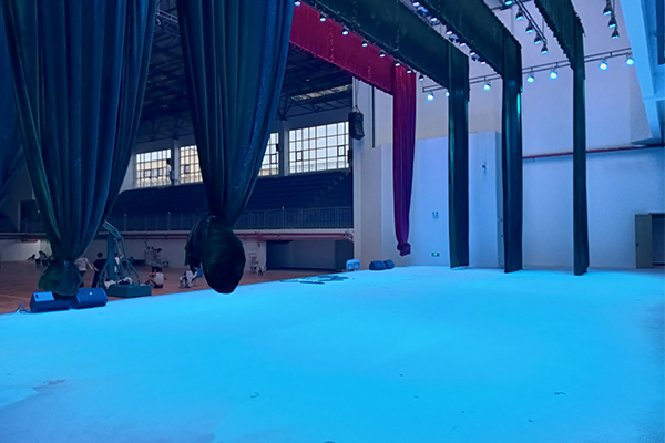 爵士龍音響助力龍山縣第一中學(xué)打造多功能學(xué)術(shù)殿堂