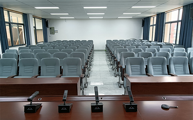 卓越音質助力學術殿堂!爵士龍音響進駐湖南大學經濟與貿易學院報告廳